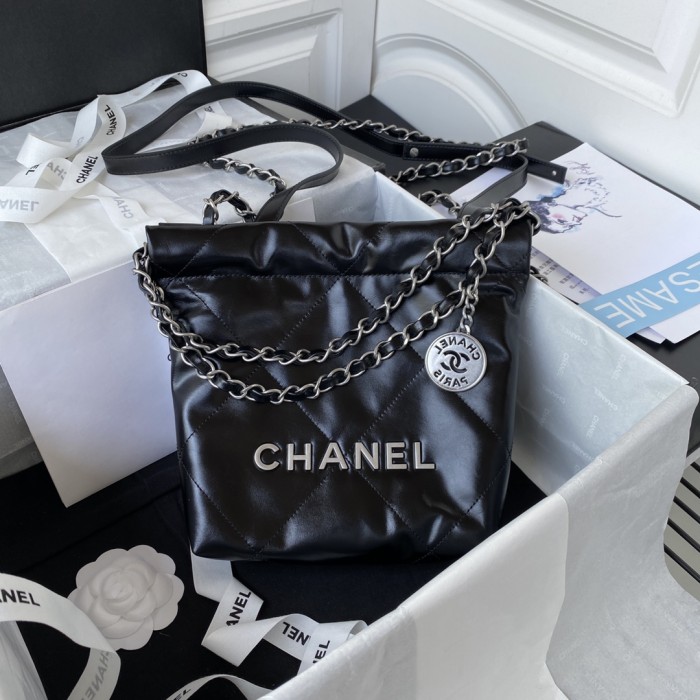 Handbag Chanel AS3263 size 18X20X6.5 cm