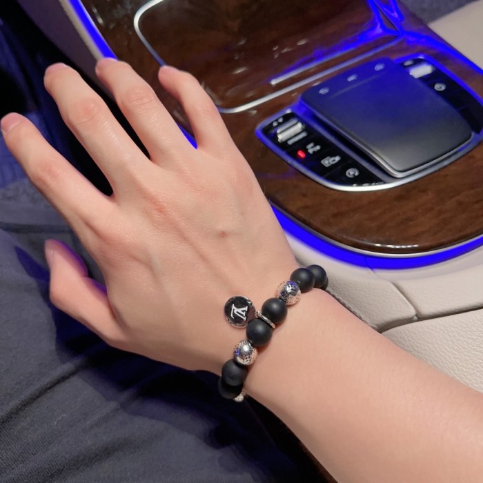 Clothes Louis Vuitton 45