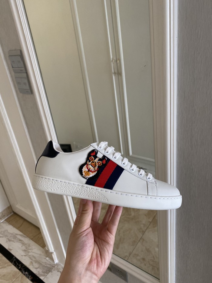 Gucci Women's Ace sneaker with bee sneaker 4