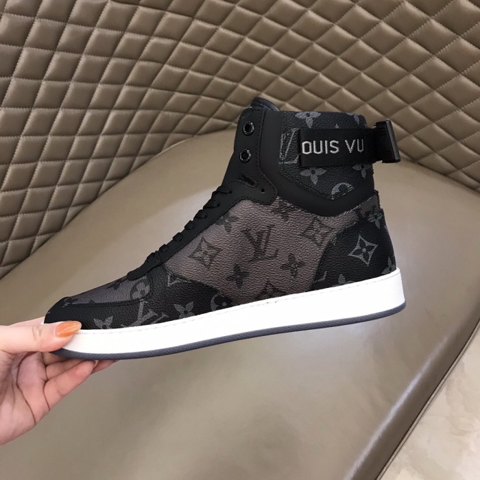 Louis Vuitton Rivoli sneaker 8