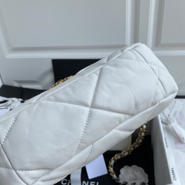 Handbag Chanel size 26 cm