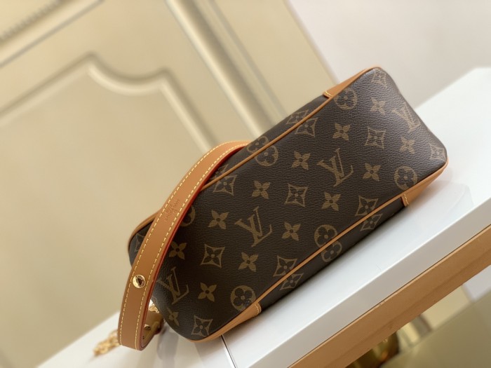 Handbag Louis Vuitton M45832 size 25x 16 x 9.5 cm