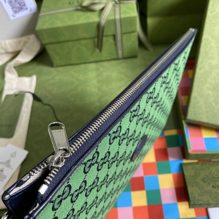 Handbag Gucci 657581 size 30*25*1.5 cm