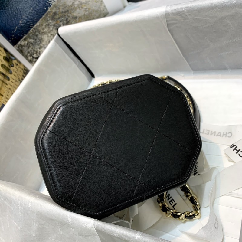 Handbag Chanel AS2360 size 16.5 15.5 11.5 cm