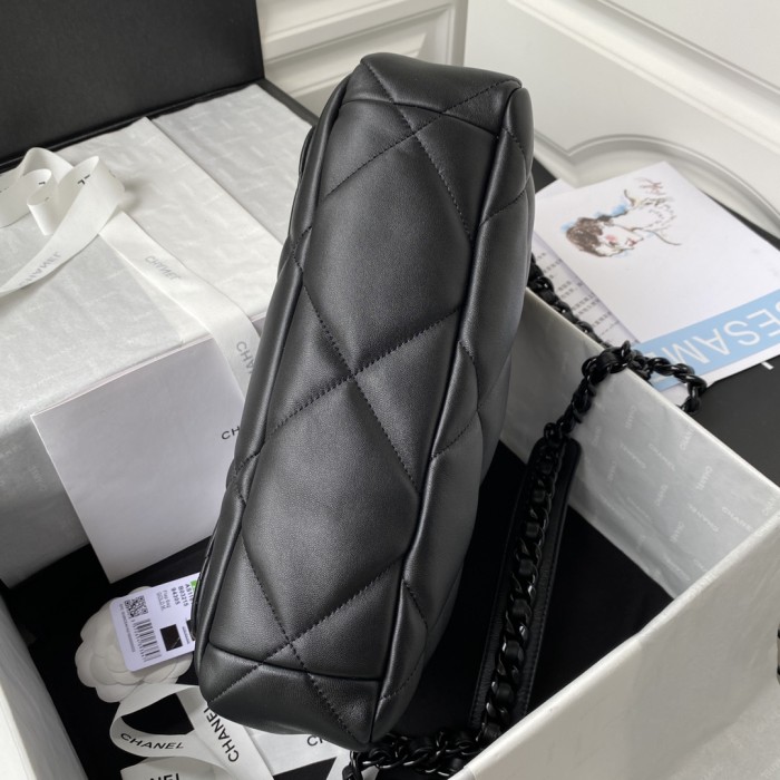 Handbag Chanel size 30 cm