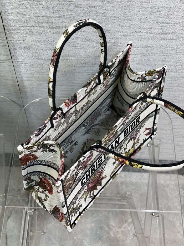 Handbag Dior size 36*18*28 cm