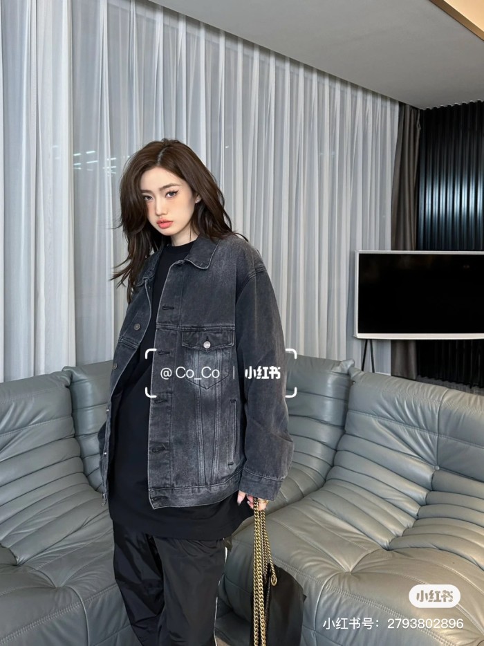 Clothes Balenciaga 79