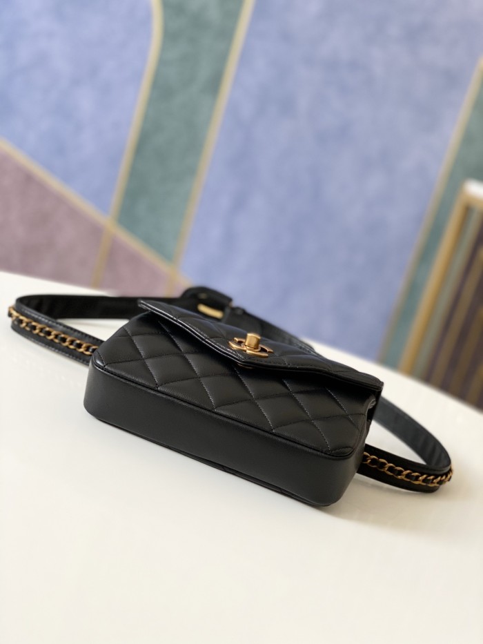 Handbag Chanel 99009 size 18*3.5*12 cm