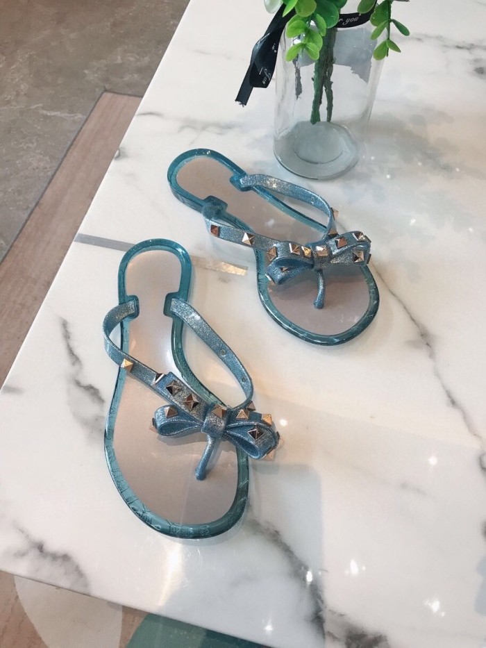 VALENTINO GARAVANI Rockstud WOMEN 35