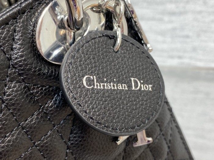 Handbag Dior size 17 cm