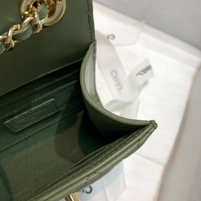 Handbag Chanel 82769 size 11 11 5 cm