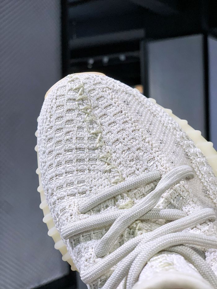 adidas Yeezy Boost 350 V2 Light