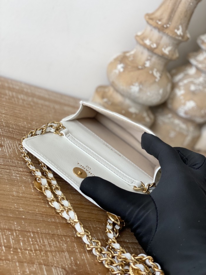 Handbag Chanel AP81205 size 9*12.3*3.2 cm