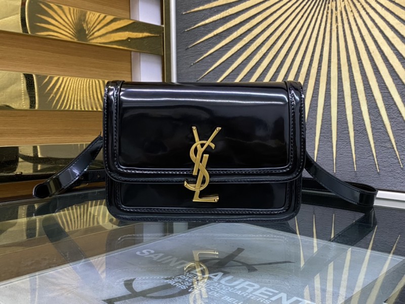 Handbags SAINT LAURENT 634306 size 19×13×5 cm