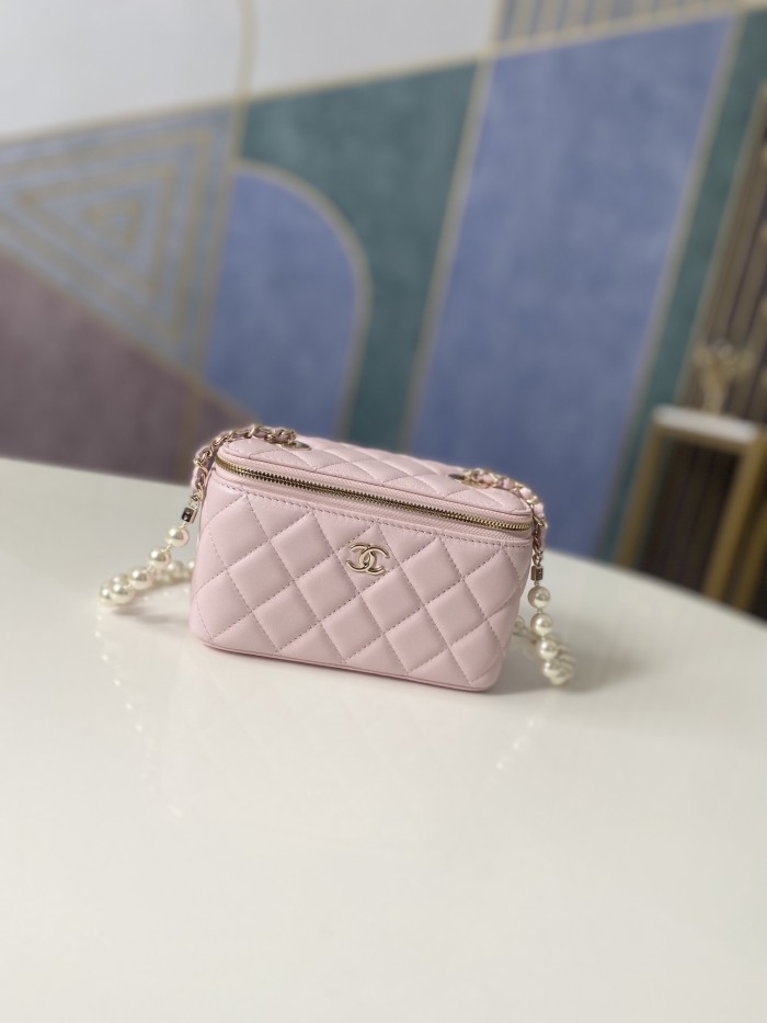 Handbag Chanel 81192 size 9.5-17-8 𝗰𝗺