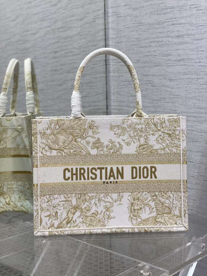 Handbag Dior size 36*18*28 cm