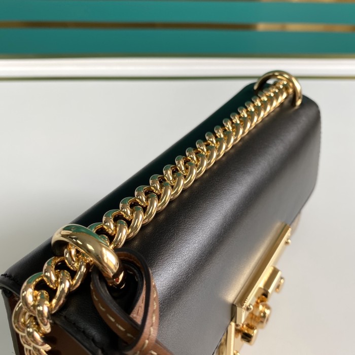 Handbag Gucci 409487 size 20*12.5*8 cm