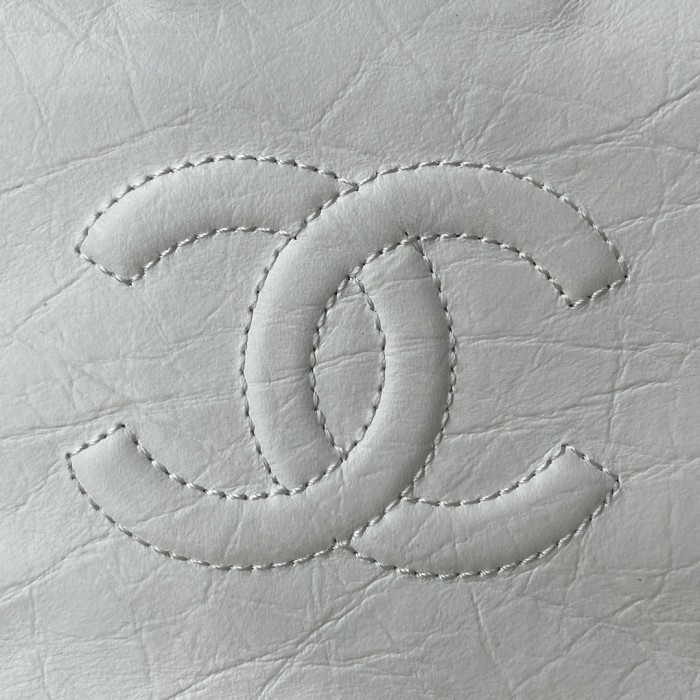 Handbag Chanel 2696 size 𝟭𝟳*𝟮𝟱*𝟴 𝗰𝗺