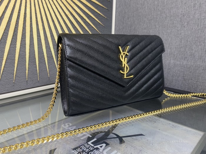 Handbags SAINT LAURENT 377828 size 22.5x14x4 cm