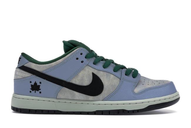 Nike Dunk SB Low Maple Leaf Central Park