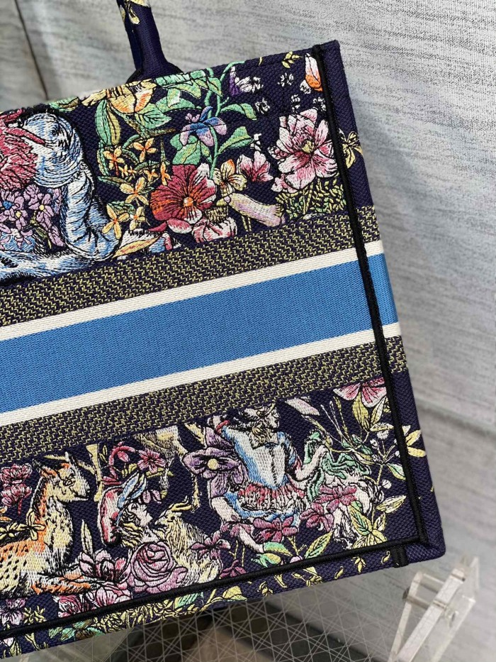 Handbag Dior size 36*18*28 cm