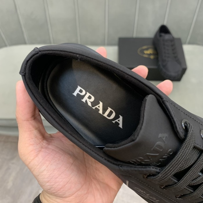 Prada Wheel Cassetta sneaker 6
