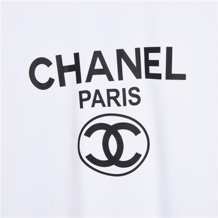 Clothes CHANEL 21