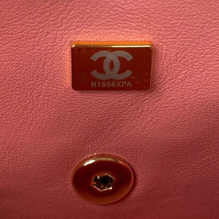 Handbag Chanel AS2431 size 20x12x6 cm