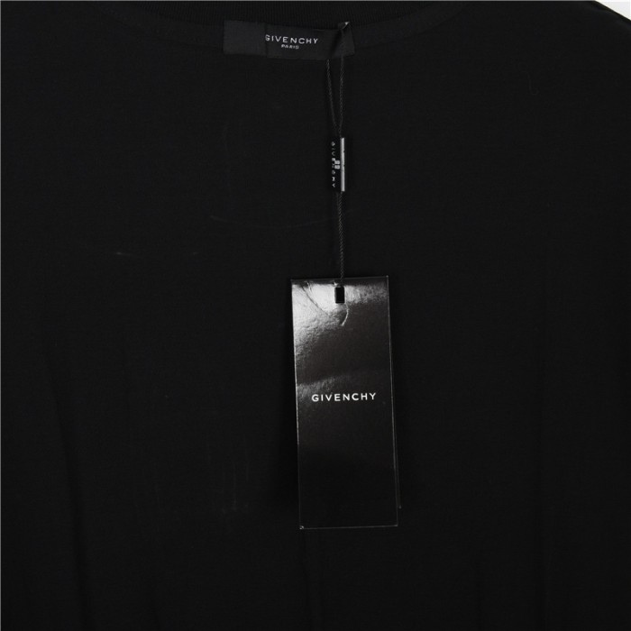 Clothes Givenchy 22