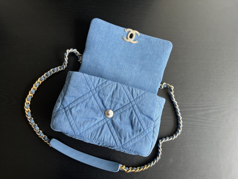 Handbag Chanel size 26 cm