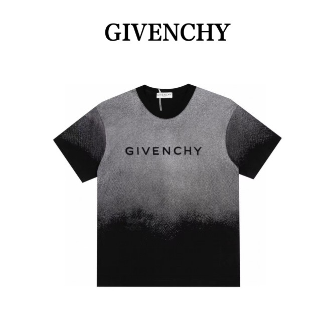 Clothes Givenchy 30