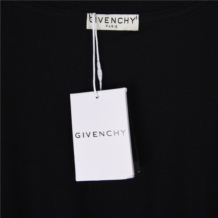 Clothes Givenchy 144
