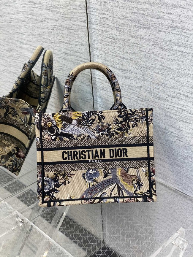 Handbag Dior size 26*8*22 cm