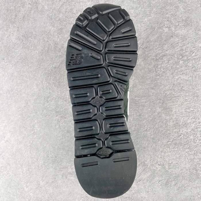 New Balance 990 Sneaker 3