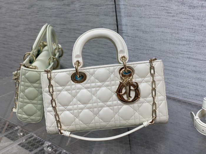 Handbag Dior size 26*6*14 cm