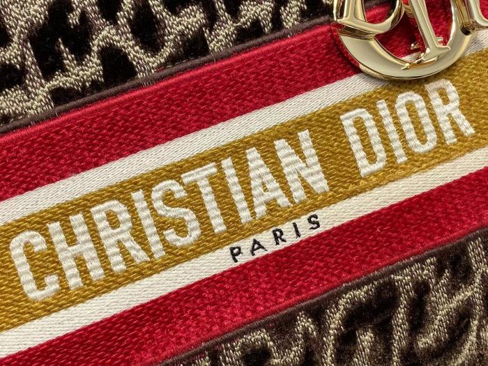 Handbag Dior size 24 cm