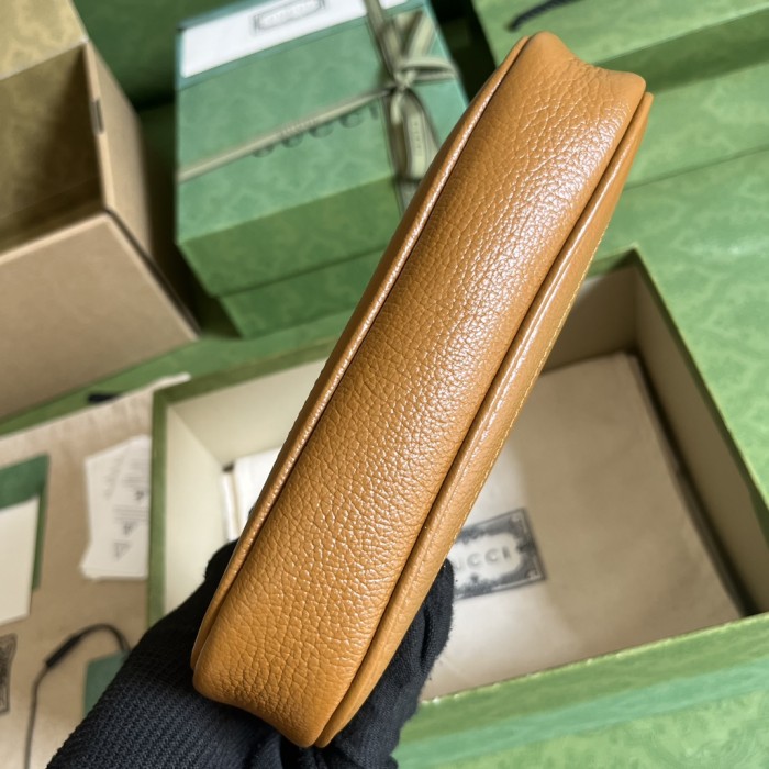 Handbag Gucci 739076 size 21*12*4 cm