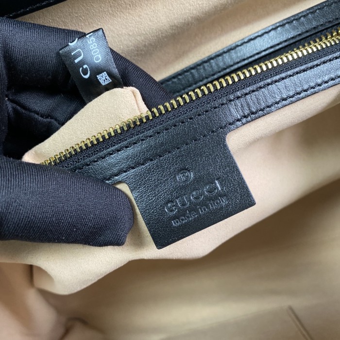 Handbag Gucci size 33*24.5*17.5 cm