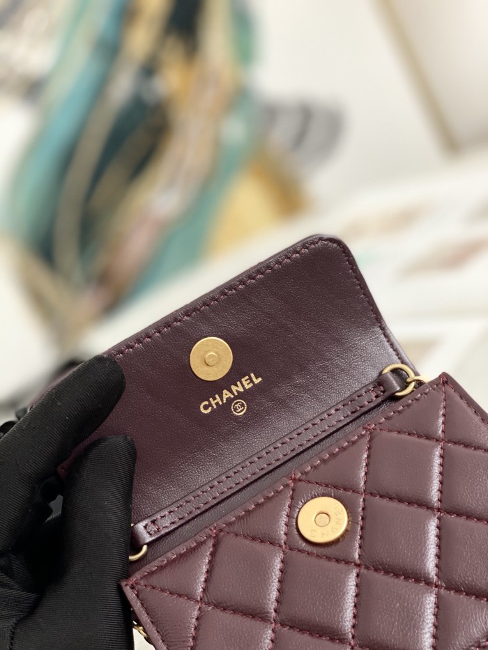 Handbag Chanel 81135 size 12.5 9 2.5 cm