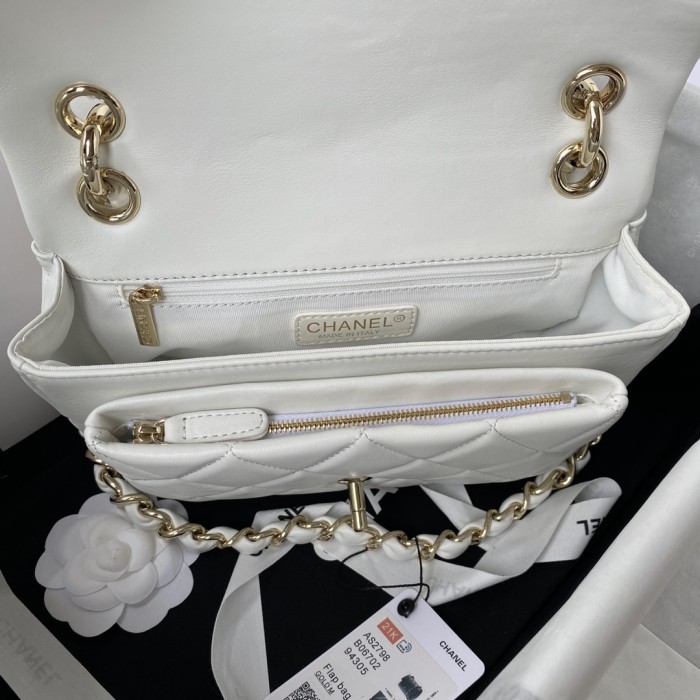 Handbag Chanel AS2798 size 16.5×23×6 cm