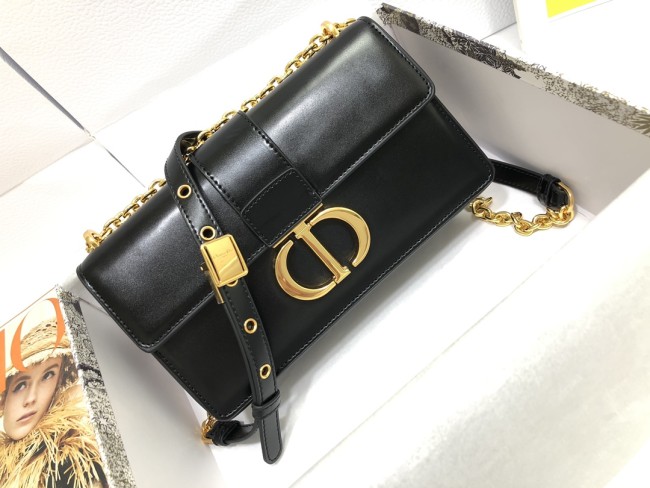 Handbag Dior M9203 size 21.5 x 12 x 6 cm