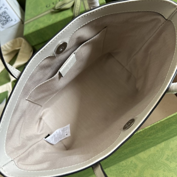 Handbag Gucci 410812 size 21*20*10 cm