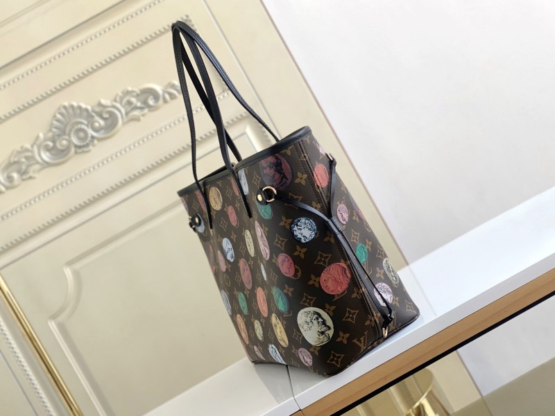 Handbag Louis Vuitton M45923 size 31.0 x 28.0 x 14.0 cm