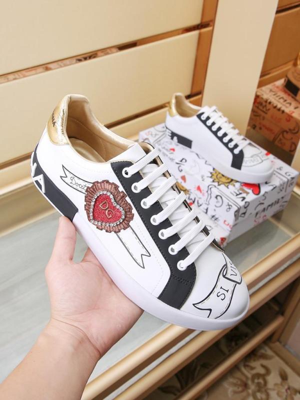 Dolce & Gabbana Low Tops Sneakers 142