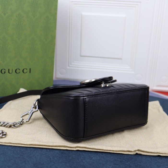 Handbag Gucci 583571 size 21X15.5X8 cm