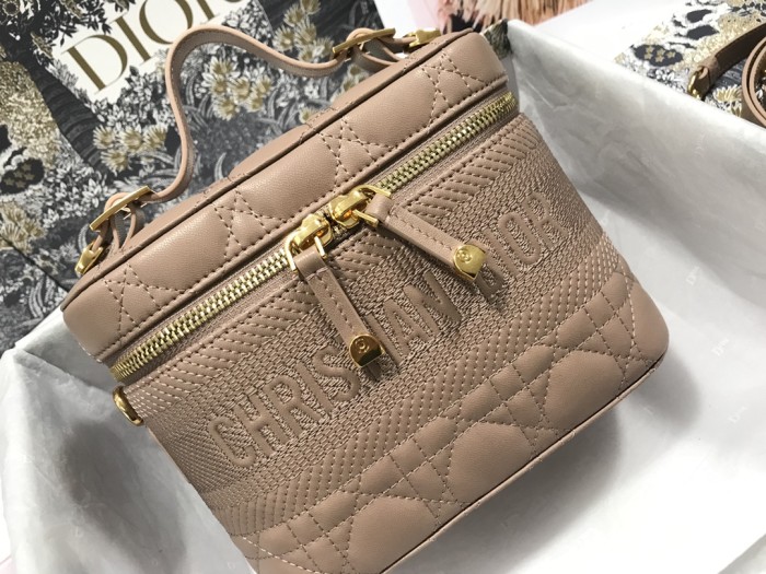 Handbag Dior S5488 size 18.5*13*10.5 cm