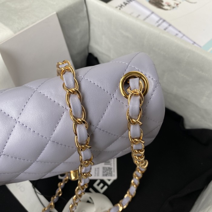 Handbag Chanel size 17 cm