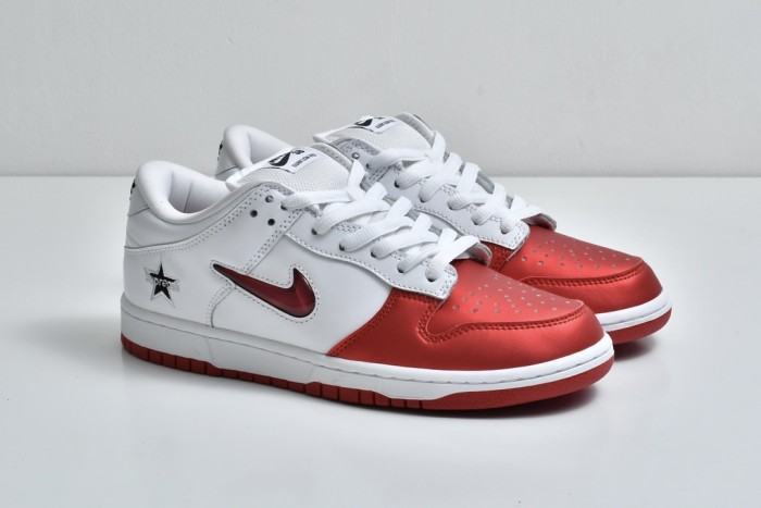 Nike Dunk SB Low Supreme Jewel Swoosh Red