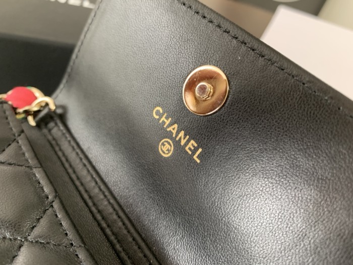 Handbag Chanel 2054 size 12cmx9 cm