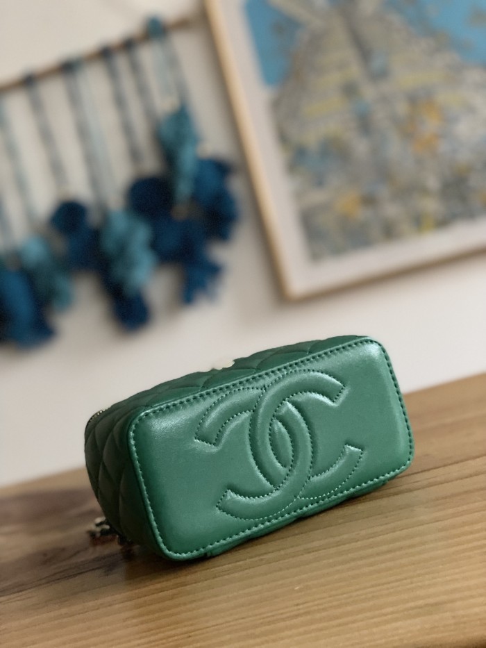 Handbag Chanel 81211 size 9.5 17 8 cm